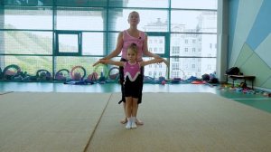 Счастливая гимнастика | Урок №1 | Поворот в пассе