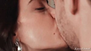 ► А меня к ней так тянет