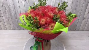 Букет из красного леукоспермума