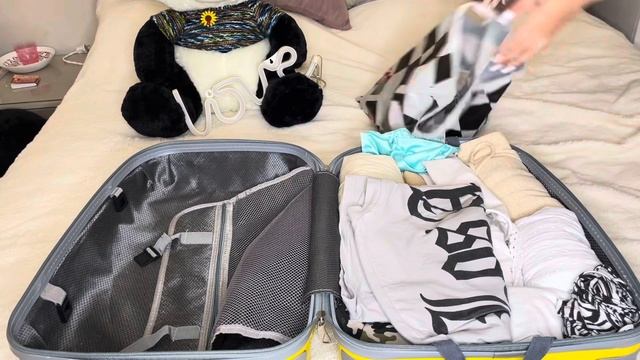 VLOG : СОБИРАЮ ЧЕМОДАН  что взять с собой на отдых?