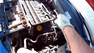 ЗАМЕНА АККУМУЛЯТОРА / OPEL CORSA / 1.4 / 2007