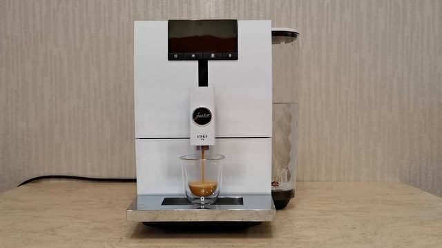 Jura ENA E4 EA: приготовление крепкого двойного эспрессо (за два помола) смотреть онлайн