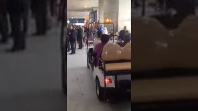 L’aéroport Roissy Charles de Gaulle accompagne les voyageurs handicapés dans leur déplacement.