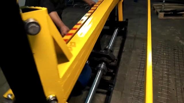 Гильотина для кладочной сетки.