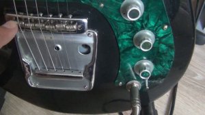 Гитара Урал 650, после переделки и восстановления