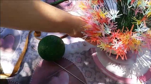 ОДУВАНЧИК ИЗ КОКТЕЙЛЬНЫХ ТРУБОЧЕК ДЛЯ УКРАШЕНИЯ САДА. ЦВЕТЫ СВОИМИ РУКАМИ. ИНТЕРЕСНЫЕ ПОДЕЛКИ.