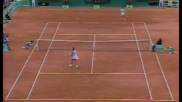 Jennifer Capriati vs Mary Joe Fernandez 1990 Roland Garros QF Highlights смотреть онлайн