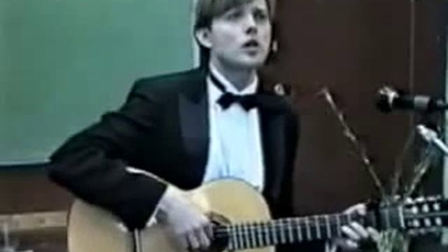 Олег Погудин - Раскинулось море широко