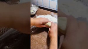 Как приготовить пирожки с капустой? Рецепт -бомба