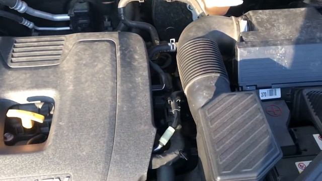 Как открыть капот на KIA sportage 4. 2017 Года. смотреть онлайн