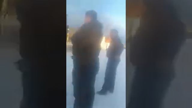 Учестковому из п. Саранпауль не понравился неопрятный вид прохожего смотреть онлайн