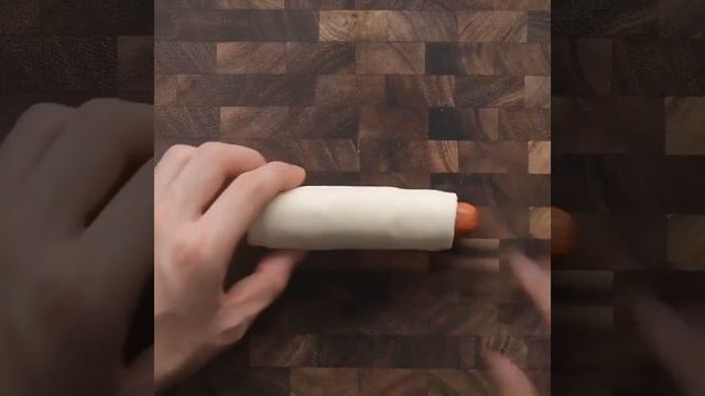 Сосиски в сыре и слоёном тесте смотреть онлайн