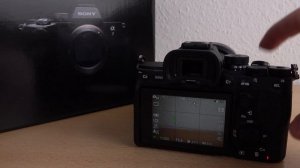 How to activate Silent Shooting / electronic shutter in your Sony Alpha 7 IV - Fast & Easy Tutorial