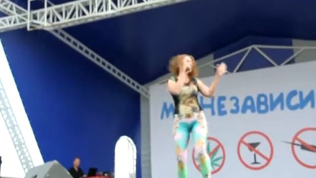 Катрин Минор на сцене Речного вокзала Новосибирск svadba-novosib.ru/ смотреть онлайн