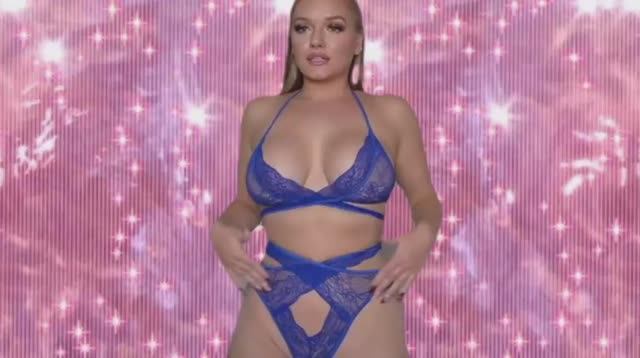 Примерка нового секси белья | Fitting a new sexy lingerie смотреть онлайн