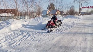 Мороз, сноубайки и снегоход