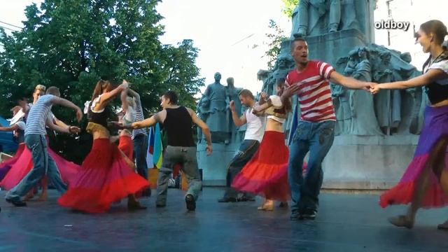 Varidance a Duna Karneválon смотреть онлайн