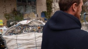 Как заработать на сборе пластика и стекла? Эко-бизнес.