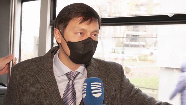 В Таллинне тестируют новый трехсекционный троллейбус