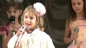 Песенка про Бабушку - поет Даша Рубцова