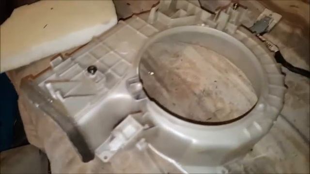 Промывка радиатора кондея на Тойота Корона смотреть онлайн