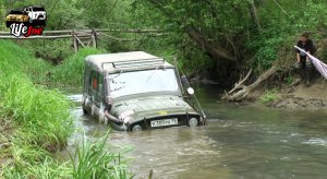 Off road УАЗ 469, УАЗ 3151 и УАЗ Хантер в реке. Ориентирование Борисоглебский вездекат на бездорожье