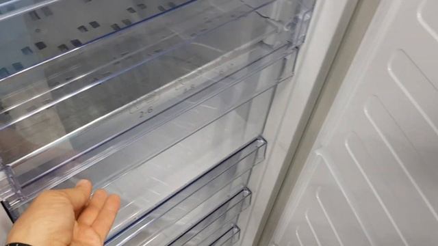 Морозильная камера BEKO RFSK266T01S смотреть онлайн