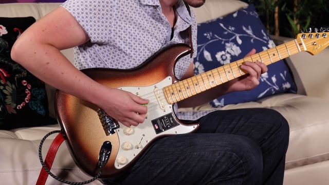 Fender American Ultra Stratocaster Electric Guitar Overview смотреть онлайн