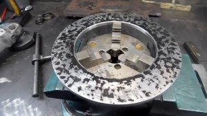 Шпиндель 2А78 шабрение по маякам.mp4