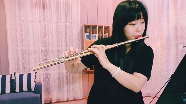 Giuseppe Gariboldi: Thirty Easy and Progressive Studies for Flute,no.9(100首長笛練習曲no.6)史坦巴哈長笛八級指定曲 смотреть онлайн