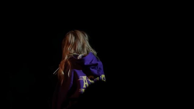 Sabrina Carpenter Exhale Live