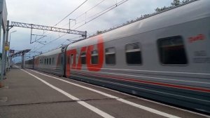 "Скорость 100 км/ч взлетаем": электровоз ЭП2К-212 с пассажирским поездом. Платформа Трубниково