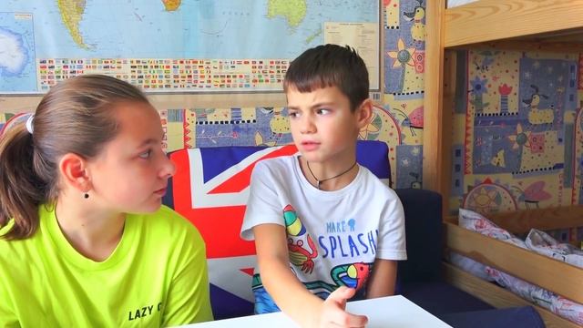 Кто-то ГОЛОДАЕТ, кто-то ПЕРЕЕДАЕТ. ОТКУСИ,  ЛИЗНИ или НИЧЕГООО челлендж! смотреть онлайн