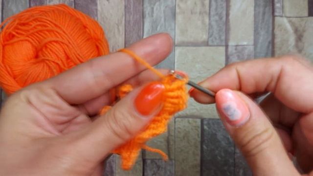 Как связать цветок крючком?  Подробный мастер-класс цветочка за 5 минут смотреть онлайн