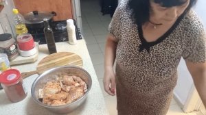 курица в соусе. бальзамический уксус