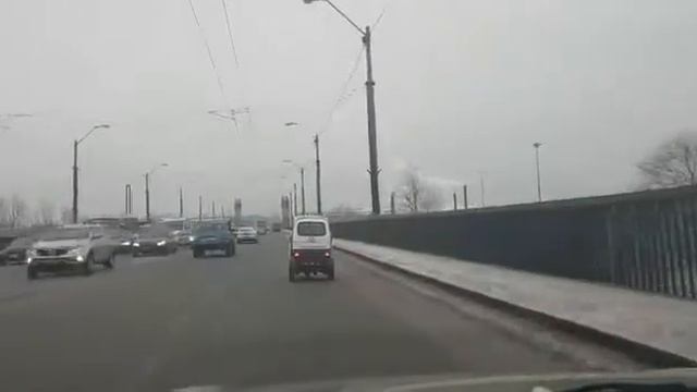 Трискутер. На третьей передаче на мост. Полёт нормальный. смотреть онлайн