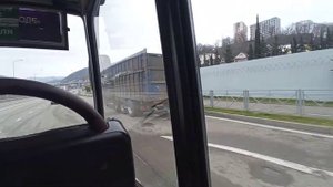 Сколько стоит автобус в Сочи. 32 рубля! еду на автобусе)