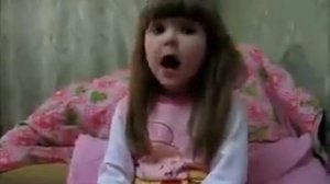 Маленькая девочка даёт совет как надо любить