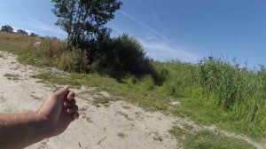 Рыбалка на Поплавок! Ловля РЫБЫ с лодки и берега на озере.