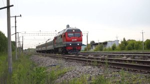 Тепловоз ТЭП70БС-254 с поездом "Восток"