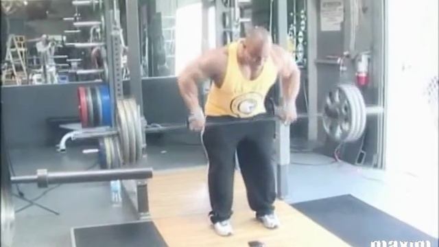 Bodybuilding - Victor Martinez  Back  Tricepsby Maxim Max!M Sapronov