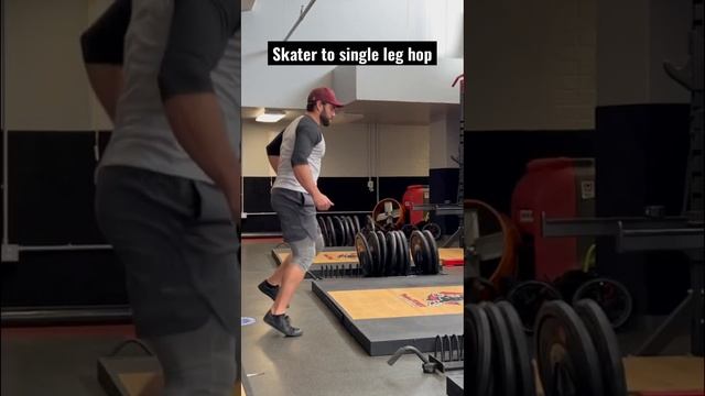 Skater to single leg hop