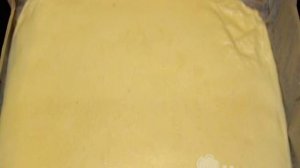 Рулет из омлета с красной рыбой