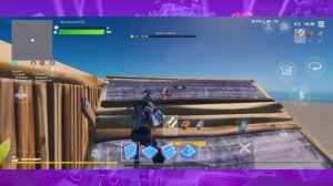 Как играть на телефоне в Fortnite | учимся строить