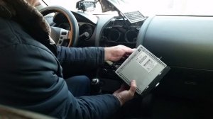 правильное снятие штатной  магнитолы ниссан кашкай