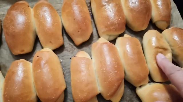 булочки как пух //пирожки с мясом//пирожки с повидлом//помню и скорблю.. 3.10.2021г смотреть онлайн