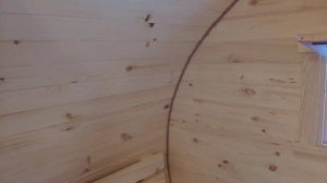 Баня бочка 4 метра с двумя козырьками. Очень практично и красиво