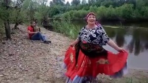 "Нанэ Цоха" Цыганская песня. Поет Неля Фёдорова, играет Николай Золотарёв