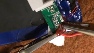 Зарядка MacBook без зарядки (хардкор версия)