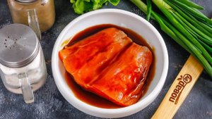 Боул с лососем и авокадо